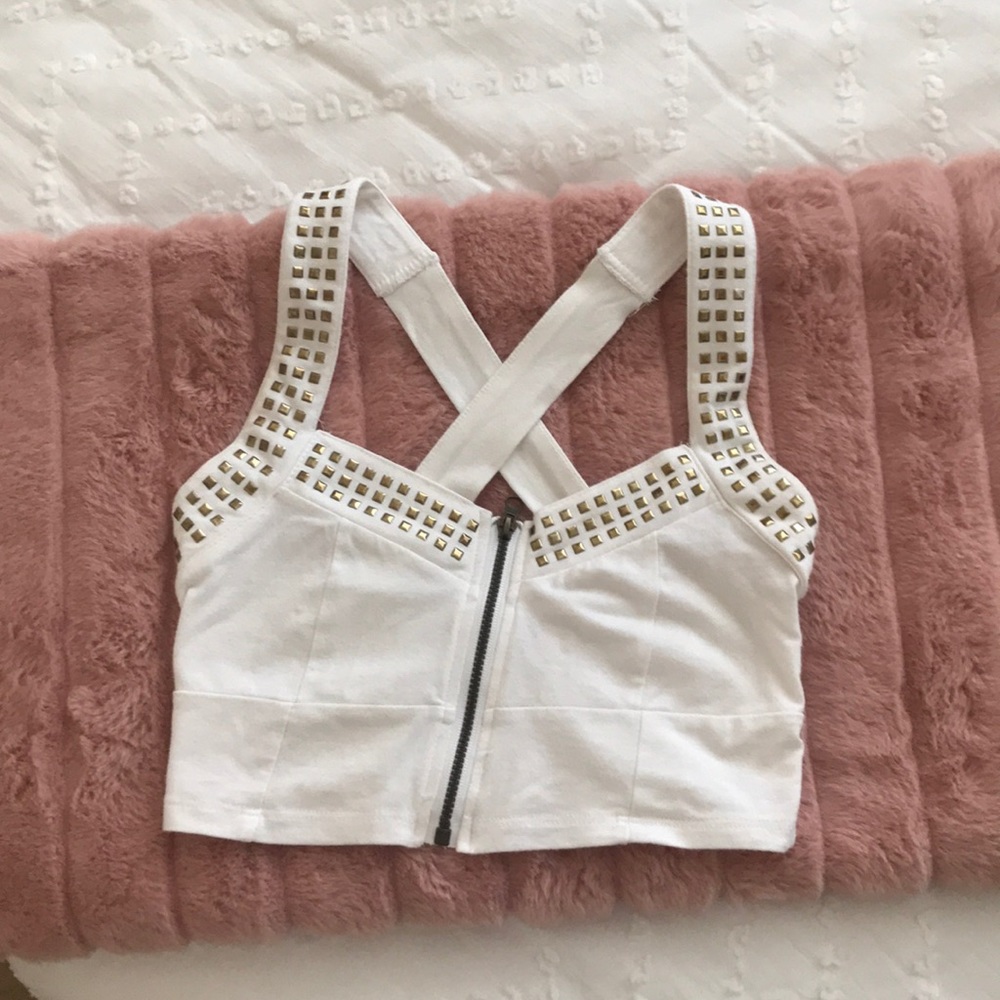 White zip crop top